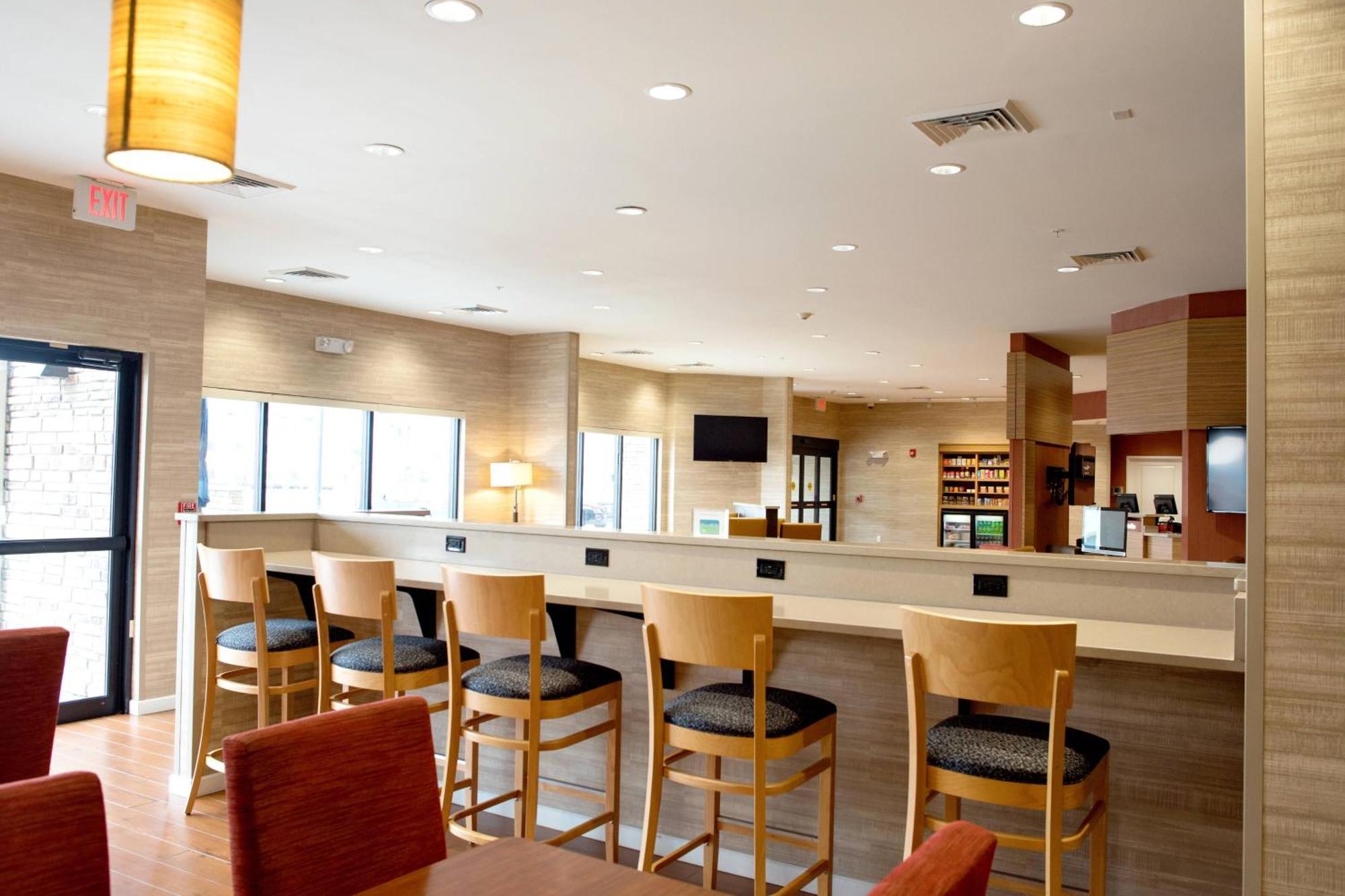 Towneplace Suites By Marriott Ames Dış mekan fotoğraf
