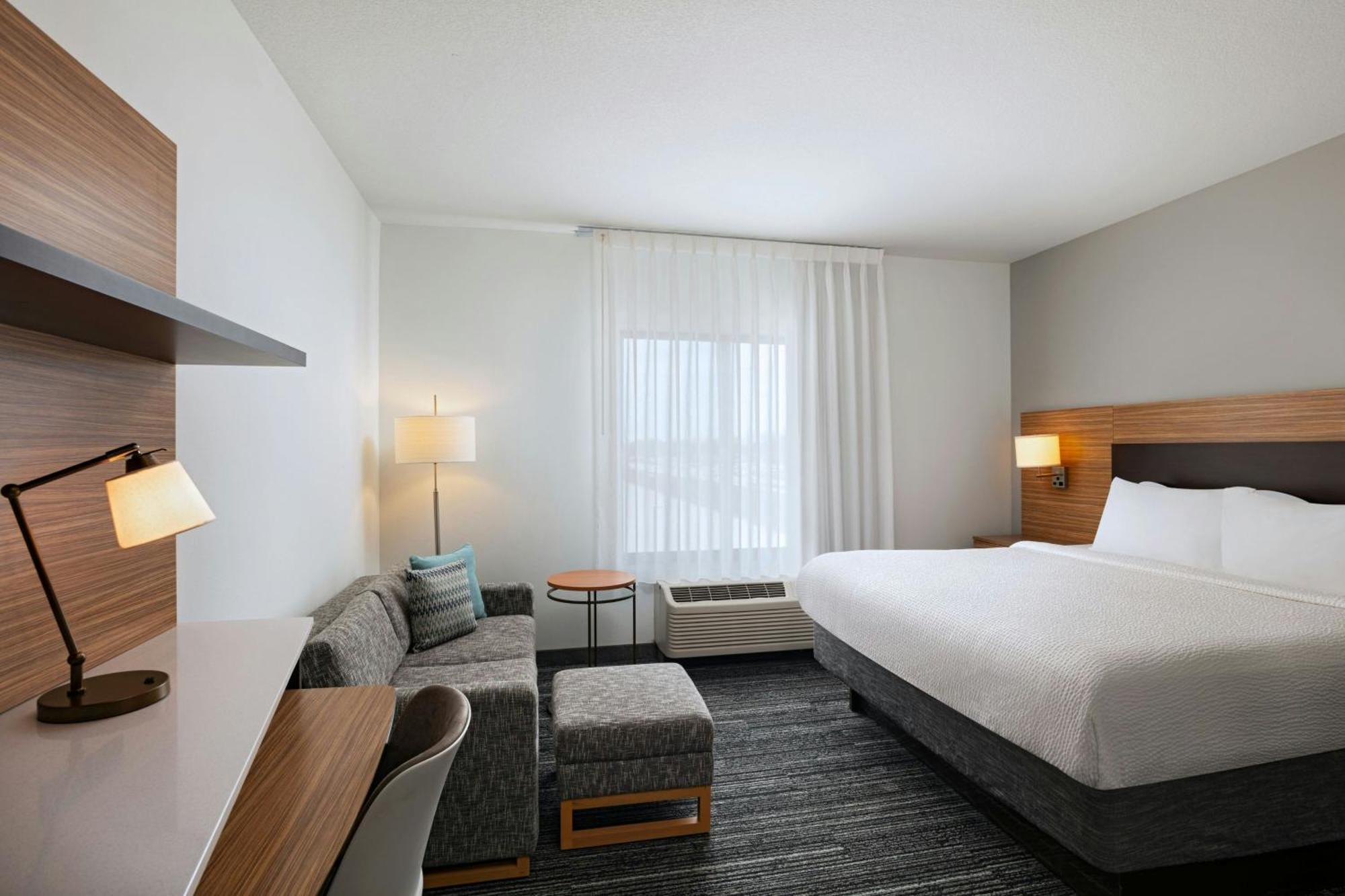 Towneplace Suites By Marriott Ames Dış mekan fotoğraf